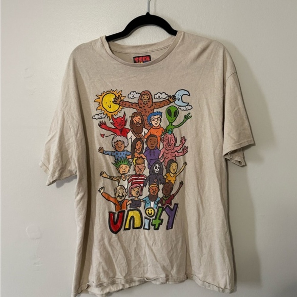 Unity Graphic Tee - Cream